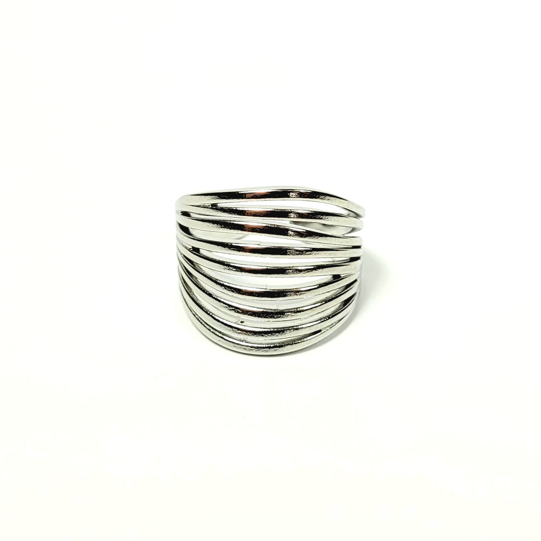 Sidabro spalvos platus linijinis žiedas