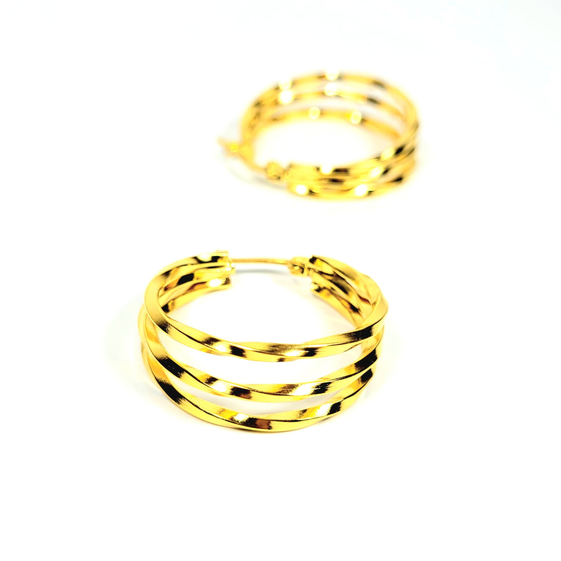 Aukso spalvos klasikiniai 3 linijų auskarai