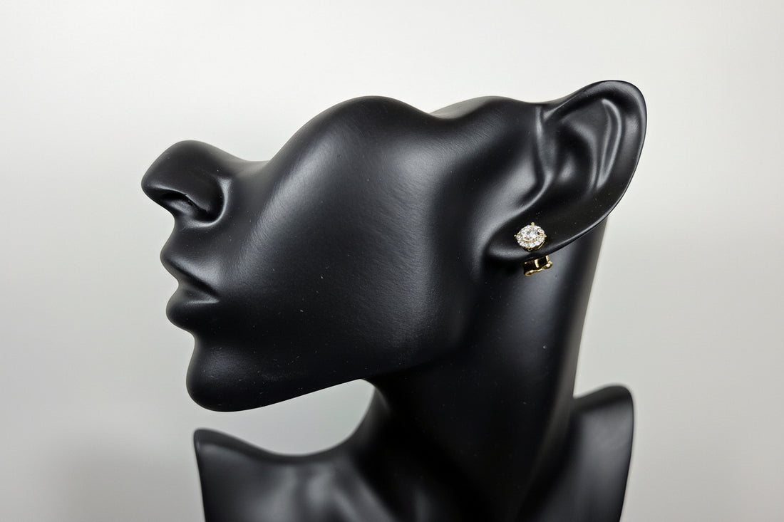 Klasikiniai elegantiški auskarai su cirkoniais