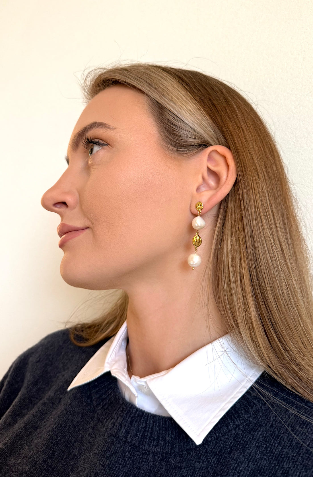 Sidabriniai paauksuoti auskarai su perlais