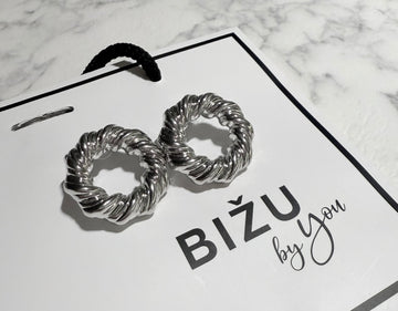 Auskarai - akcentinės pynės