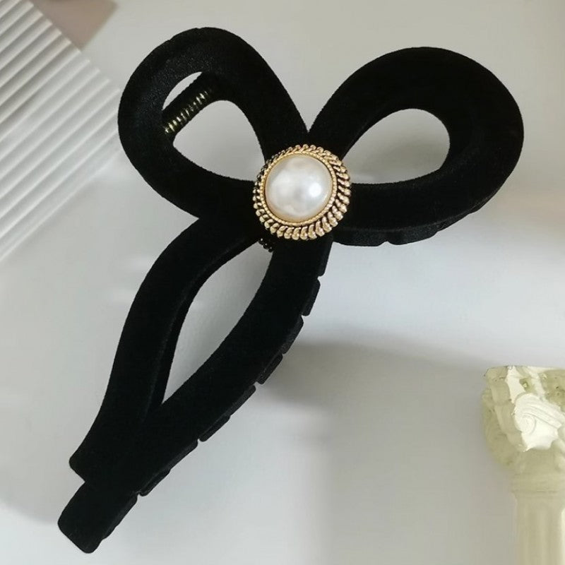 juodas plauku segtukas su peru