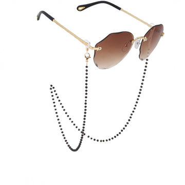 Akinių grandinėlė su juodais karoliukais