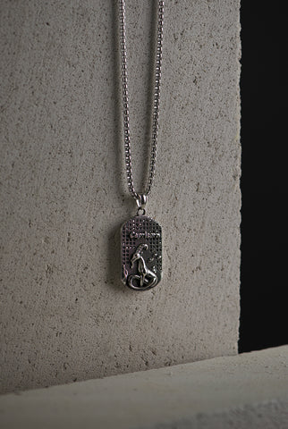SIDABRO SPALVOS 70CM KAKLO PAPUOŠALAS SU OŽIARAGIO ZODIAKU
